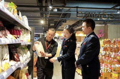 税惠春风入万家 化州税务助力百货零售行业焕发新活力