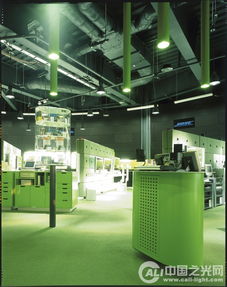 Selfridges百货公司零售体验店照明设计 营造氛围、引导消费的艺术